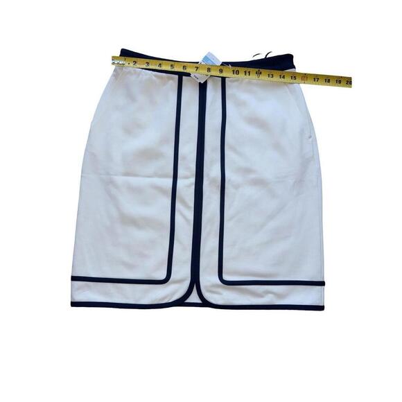 J. Mclaughlin Marf Skirt Mini Women's 6 NWT White Navy Preppy Summer Solid - Picture 3 of 4